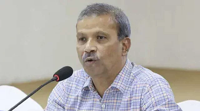 ৩-৪ দিনের মধ্যেই ‘জুলাই সনদ’ বাস্তবায়নের সিদ্ধান্ত হবে: আইন উপদেষ্টা